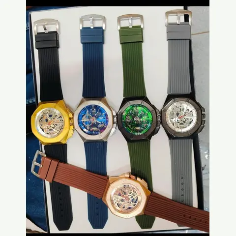 MC-0001 Men Curved-Iron Watch