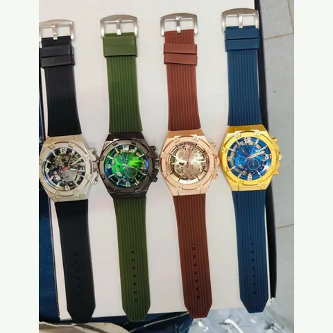 MC-0002 Men Curved-Iron Watch