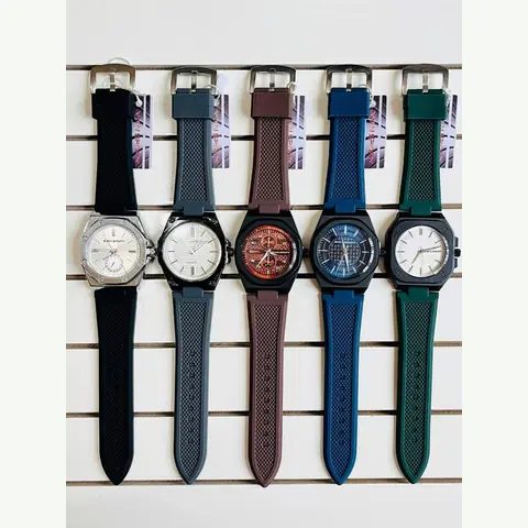 MC-0009 Men Curved-Iron Watch
