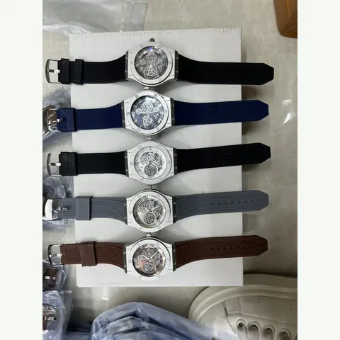 MC-0016 Men Curved-Iron Watch