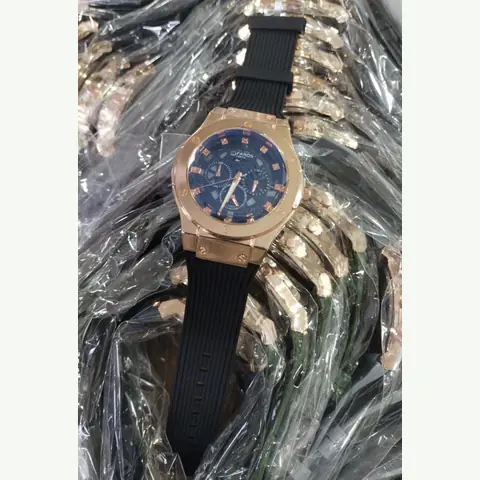 MC-0022 Men Curved-Iron Watch