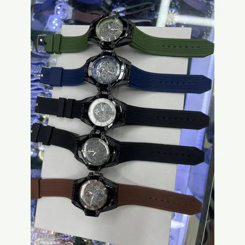 MC-0027 Men Curved-Iron Watch