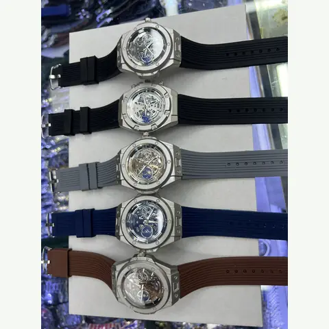 MC-0030 Men Curved-Iron Watch