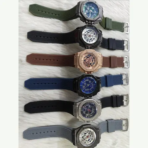 MC-0075 Men Curved-Iron Watch