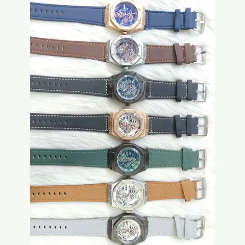 MC-0077 Men Curved-Iron Watch