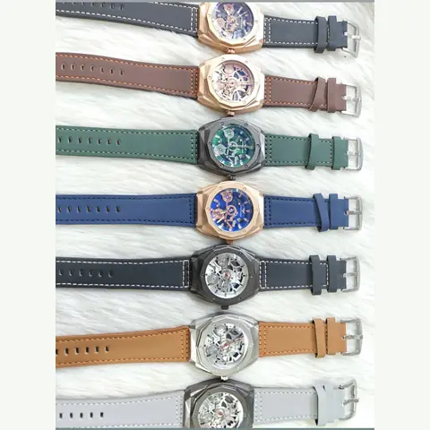 MC-0090 Men Curved-Iron Watch