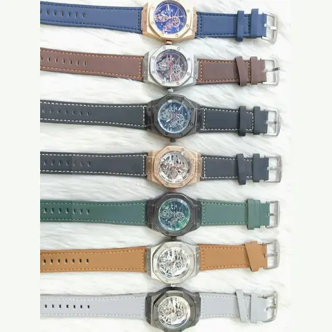 MC-0101 Men Curved-Iron Watch