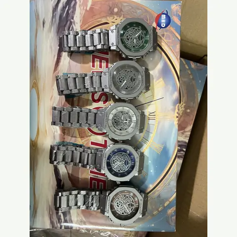 MC-0107 Men Curved-Iron Watch