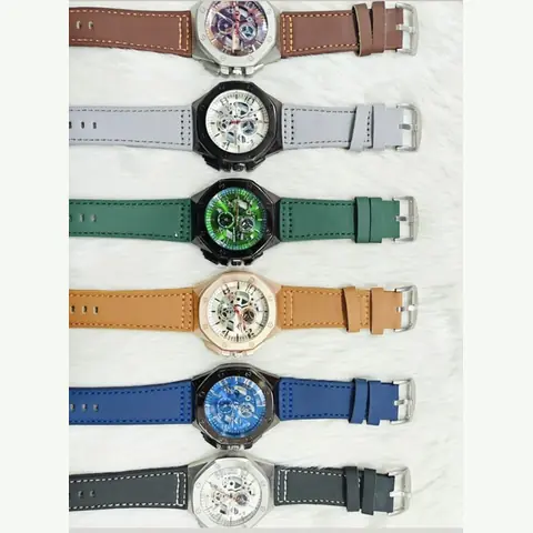 MC-0117 Men Curved-Iron Watch