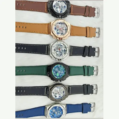 MC-0120 Men Curved-Iron Watch