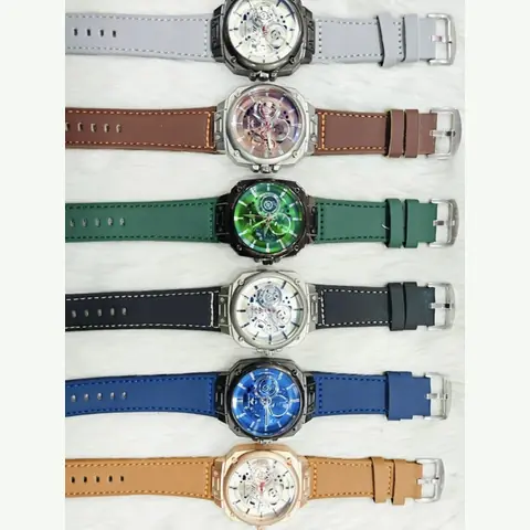 MC-0121 Men Curved-Iron Watch