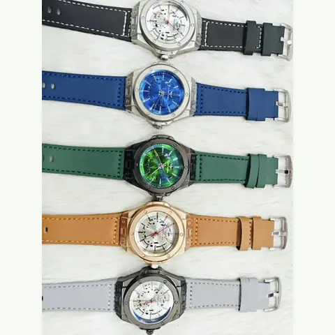 MC-0123 Men Curved-Iron Watch