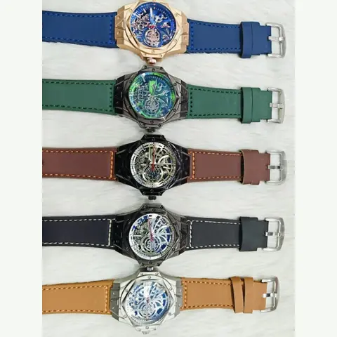 MC-0124 Men Curved-Iron Watch