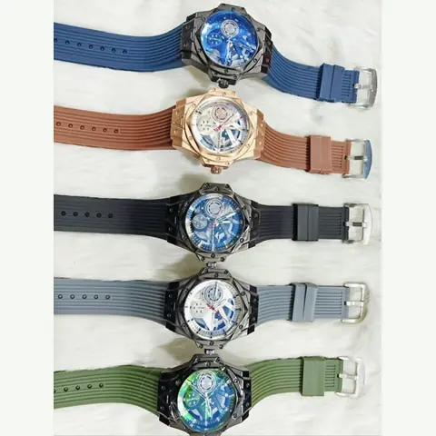 MC-0125 Men Curved-Iron Watch