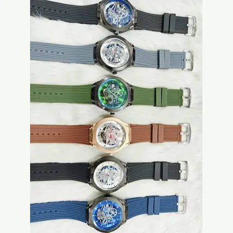 MC-0130 Men Curved-Iron Watch