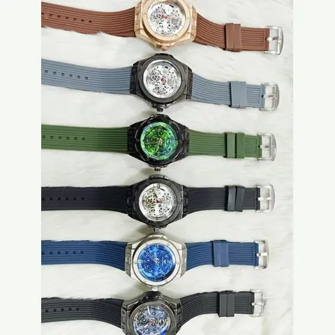 MC-0132 Men Curved-Iron Watch