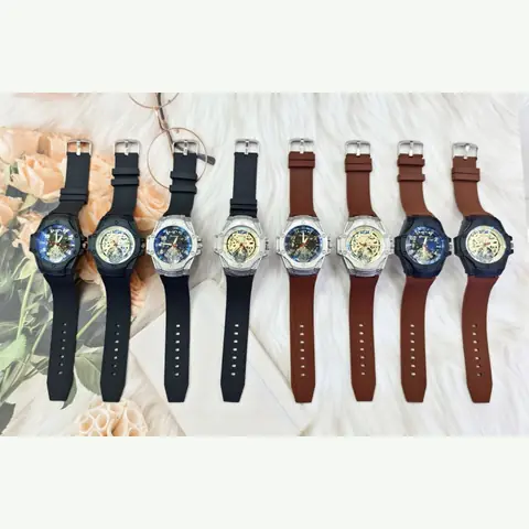 MC-0136 Men Curved-Iron Watch