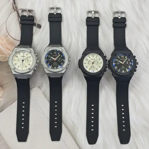 MC-0146 Men Curved-Iron Watch
