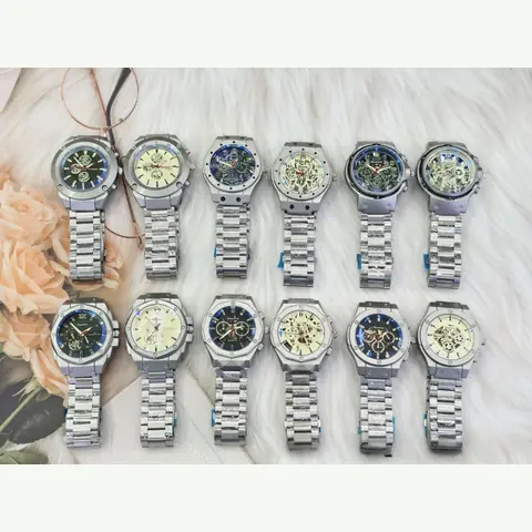 MC-0155 Men Curved-Iron Watch