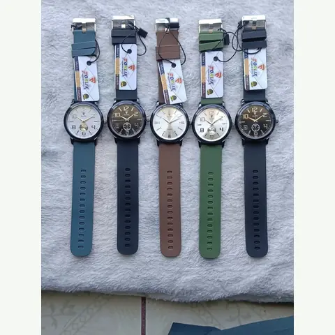 ML-0670 Men Leather Watch
