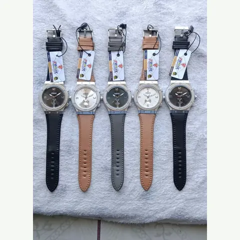ML-0700 Men Leather Watch