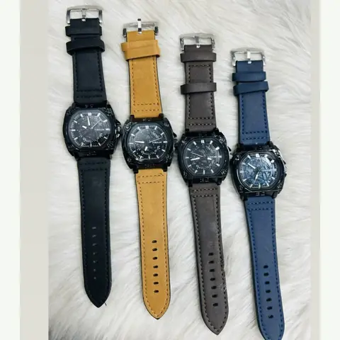 ML-1017 Men Leather Watch
